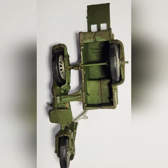 Vintage Cast Iron U.S Parcel Post Motorcycle With Detachable Rider Mail Man - Picture 6 of 10